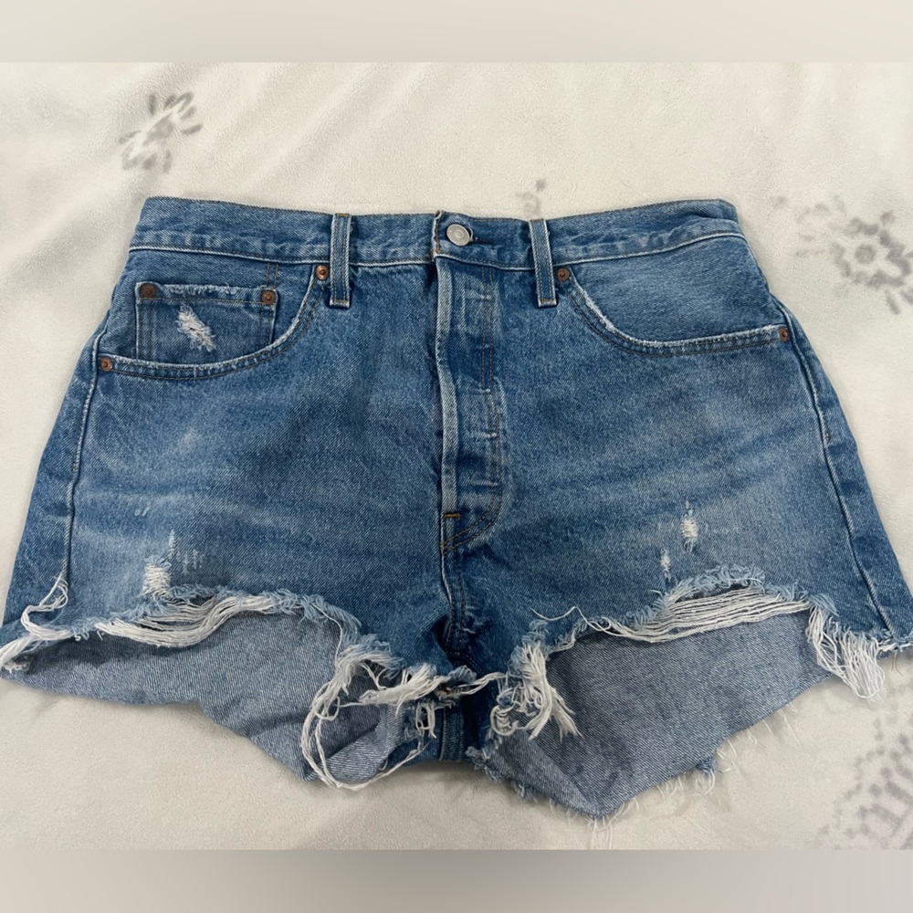 Levi’s 501 shorts